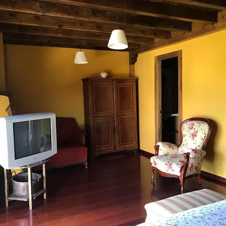 Casa De Piedra Reformada Semesterbostad *