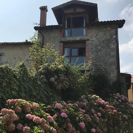 Semesterbostad Casa De Piedra Reformada