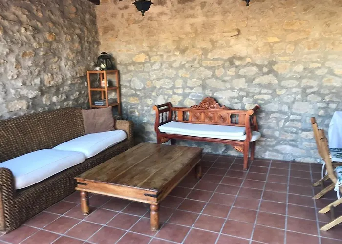 Casa De Piedra Reformada * Portillo (Cantabria)